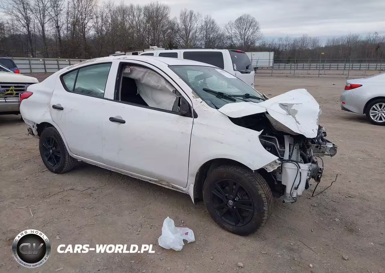 2018 Nissan Versa 1.6 S