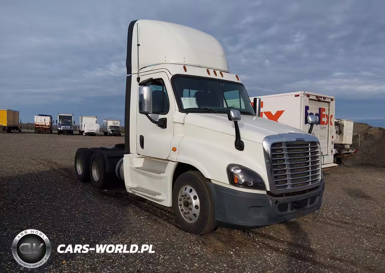 2018 Freightliner Cascadia 125