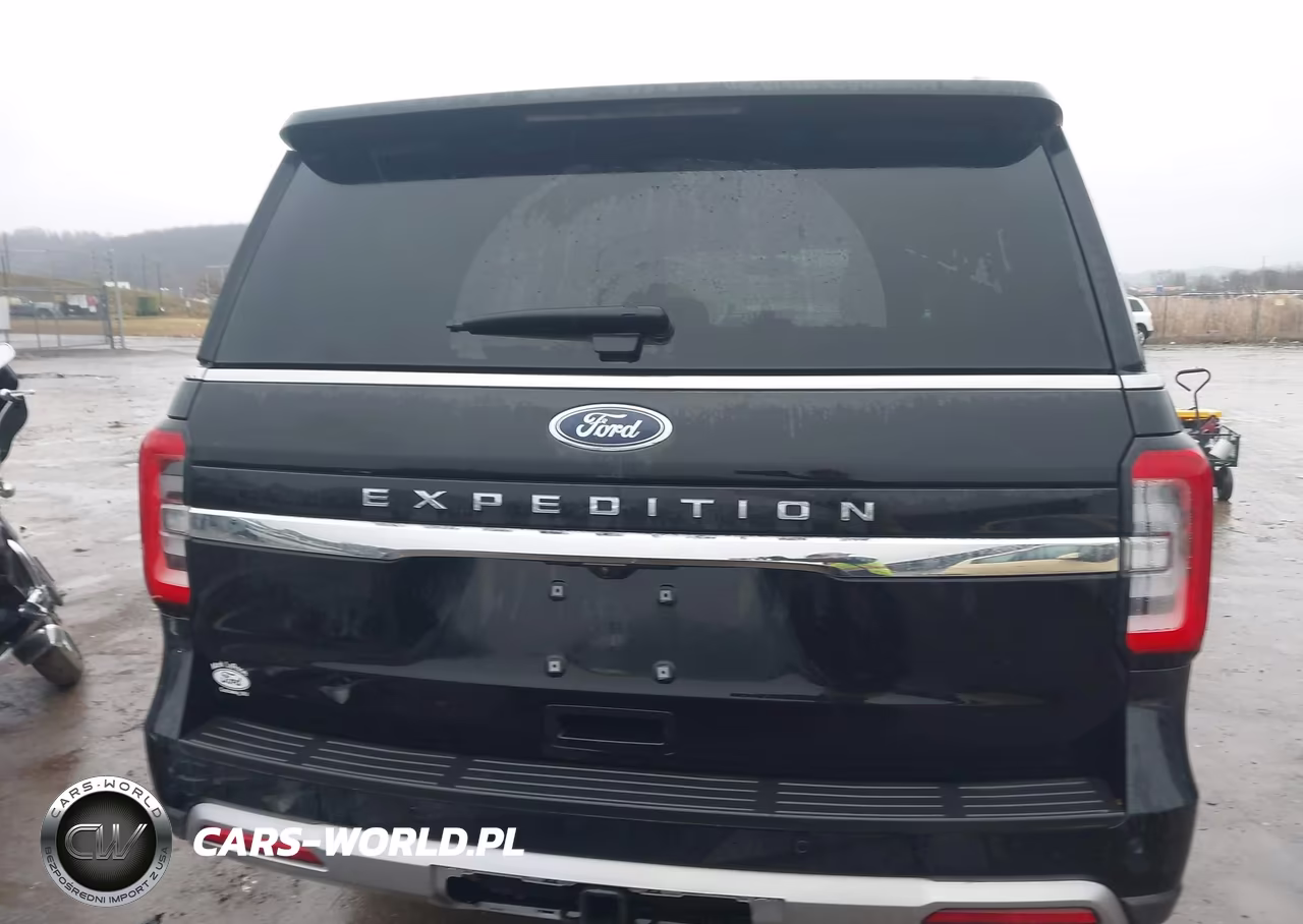2023 Ford Expedition Limited VIN:1FMJU2A86PEA25048 - 17