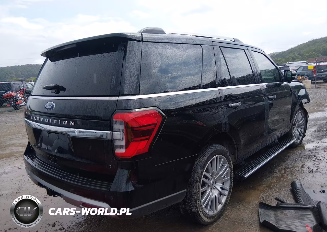 2023 Ford Expedition Limited VIN:1FMJU2A86PEA25048 - 4