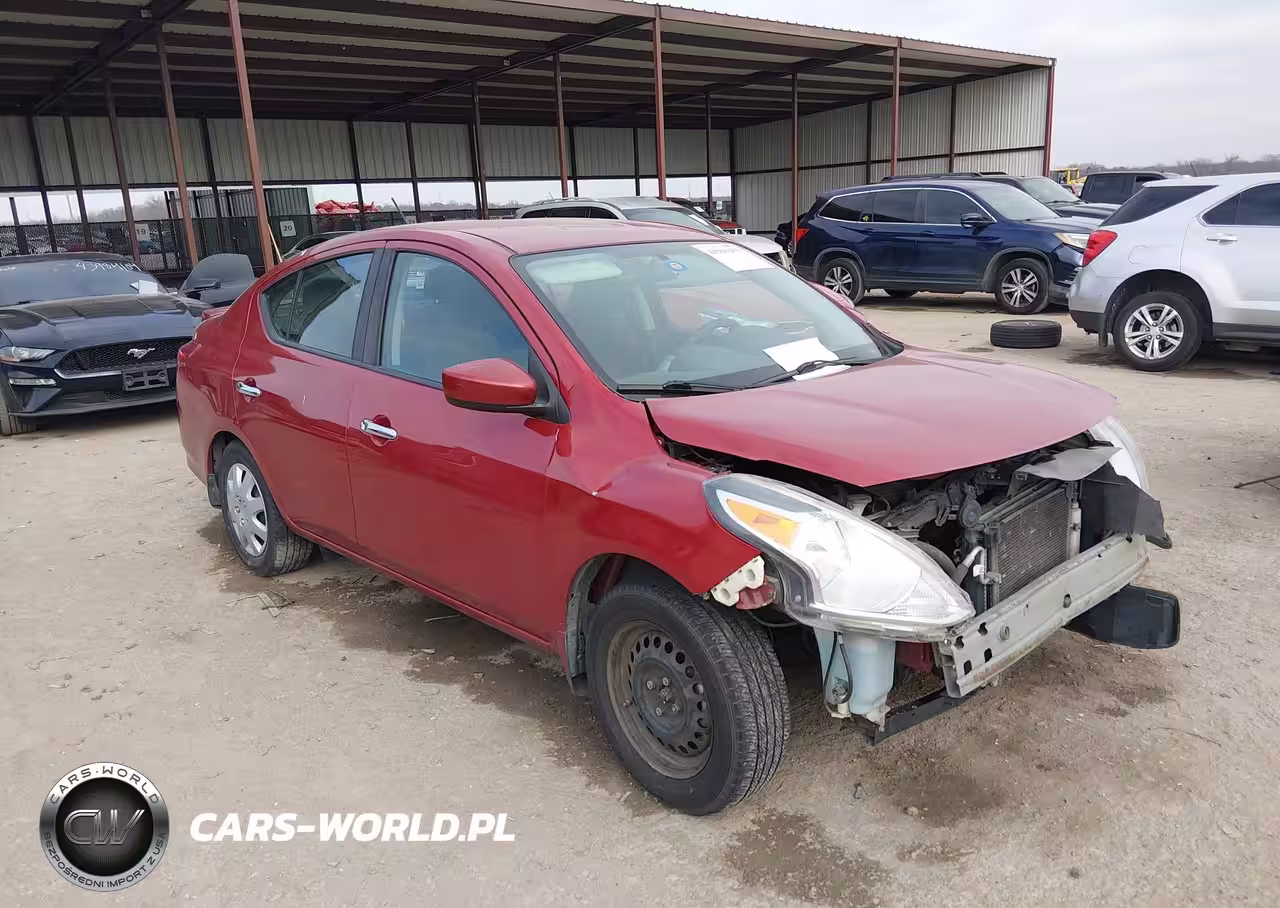 2015 Nissan Versa 1.6 Sv
