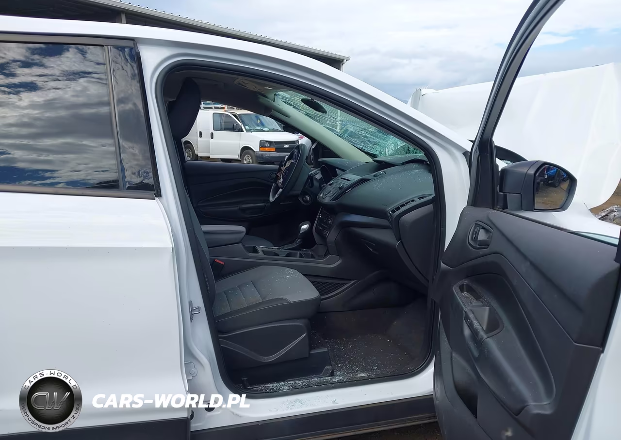 2018 Ford Escape S VIN:1FMCU0F70JUD60364 - 5