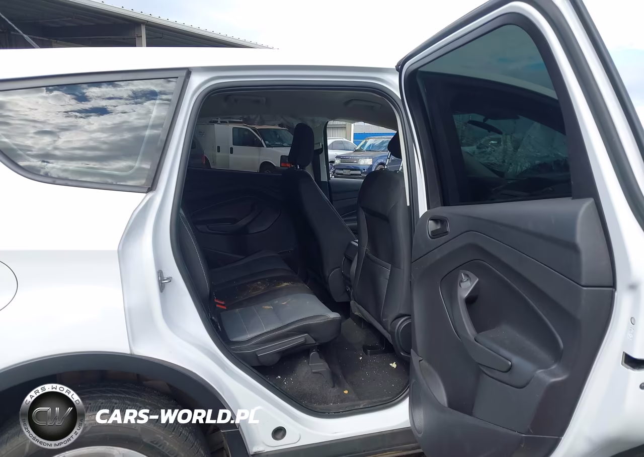 2018 Ford Escape S VIN:1FMCU0F70JUD60364 - 8
