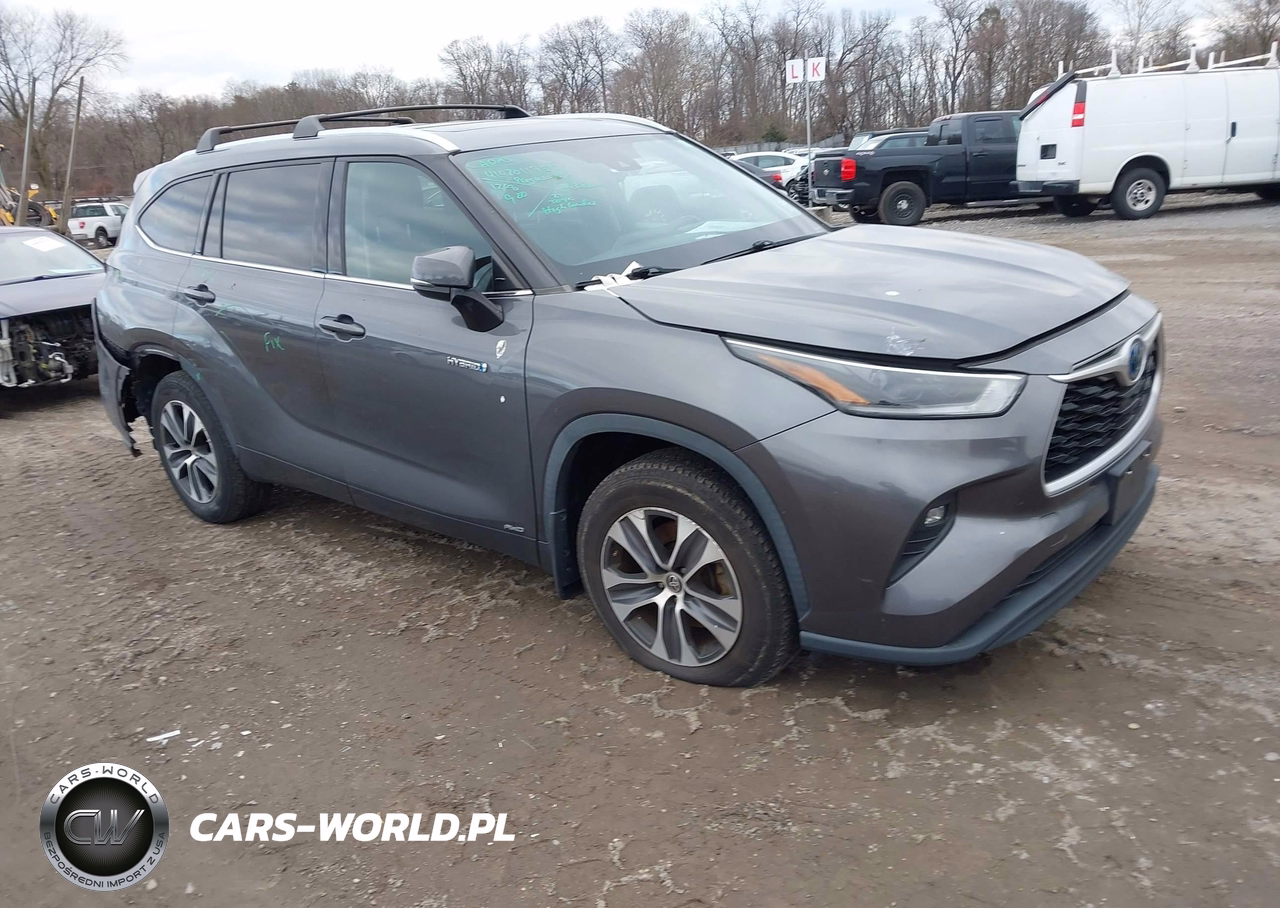 2021 Toyota Highlander Hybrid Xle