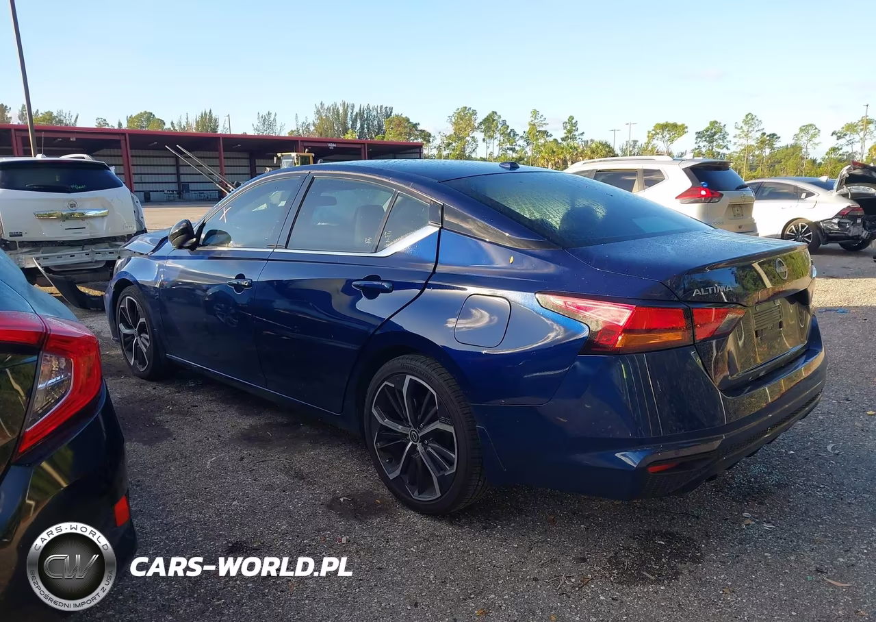 2024 Nissan Altima Sr Fwd VIN:1N4BL4CV3RN403183 - 3