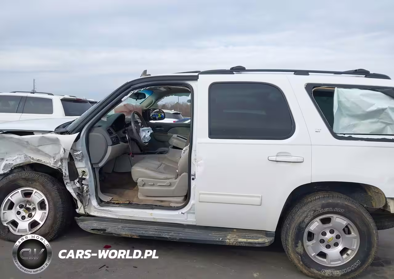 2012 Chevrolet Tahoe Lt VIN:1GNSCBE05CR155686 - 14