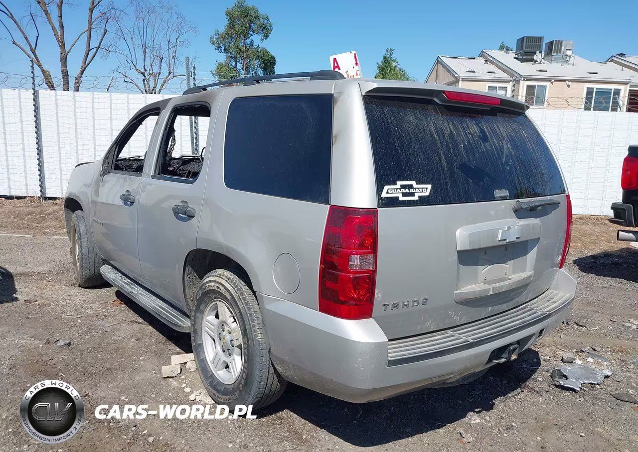 2007 Chevrolet Tahoe Ls VIN:1GNFK13057J144838 - 3