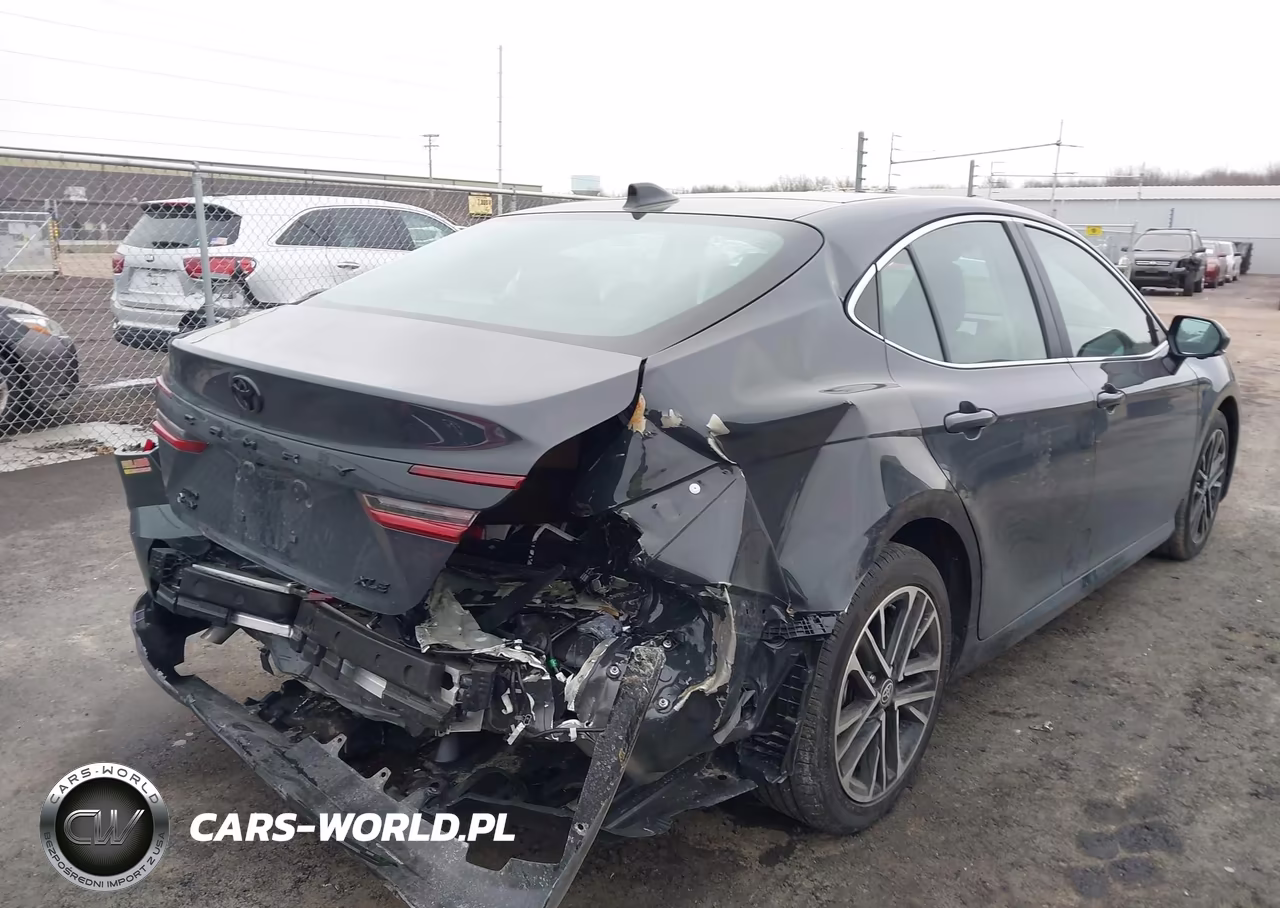 2026 Toyota Camry Xle VIN:4T1DBADK4TU548198 - 4