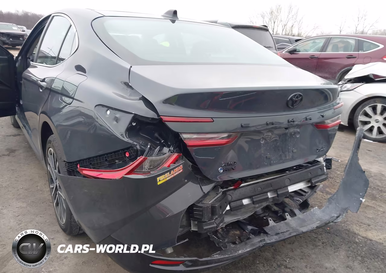 2026 Toyota Camry Xle VIN:4T1DBADK4TU548198 - 6