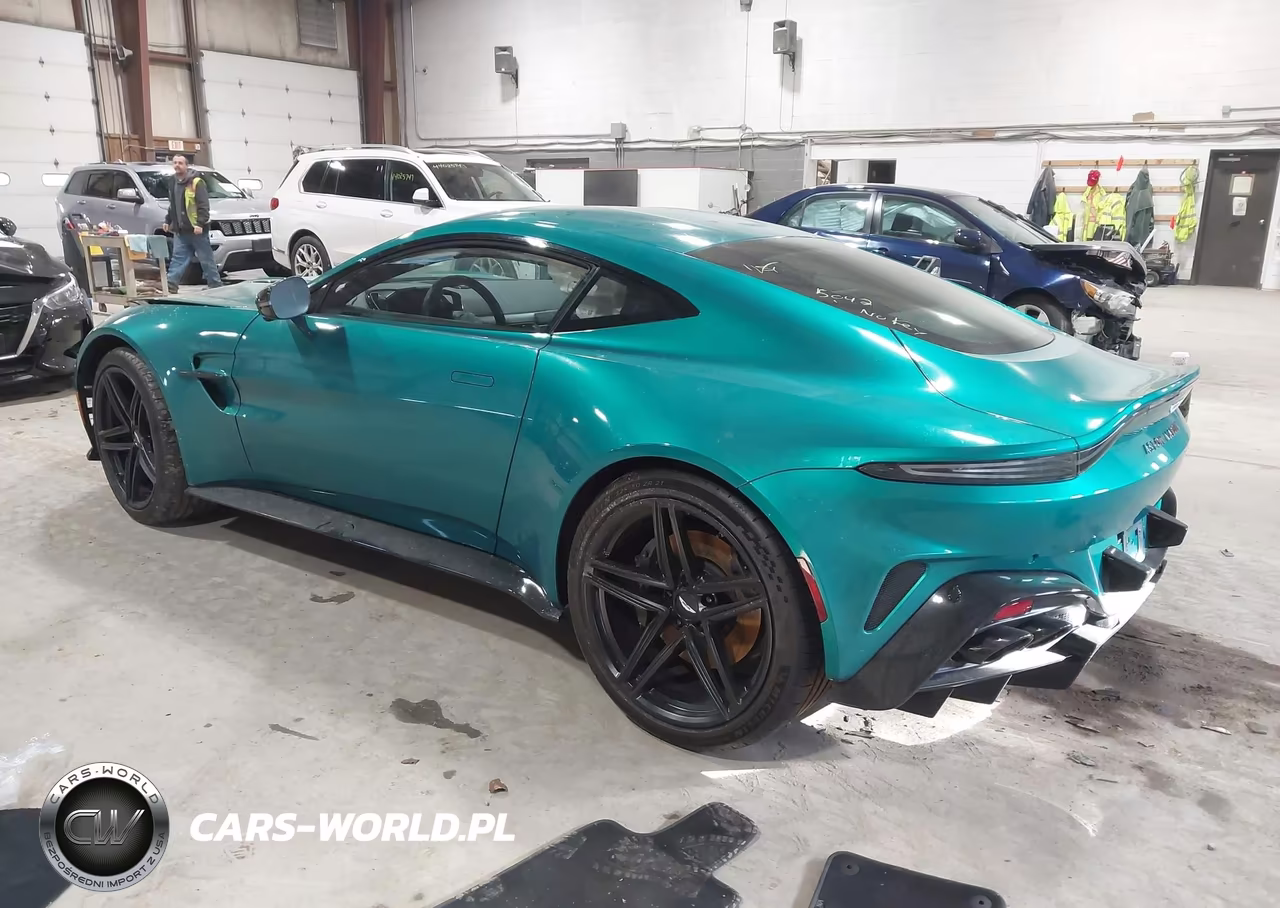 2025 Aston Martin Vantage VIN:SCFSMGFW5SGN10079 - 3