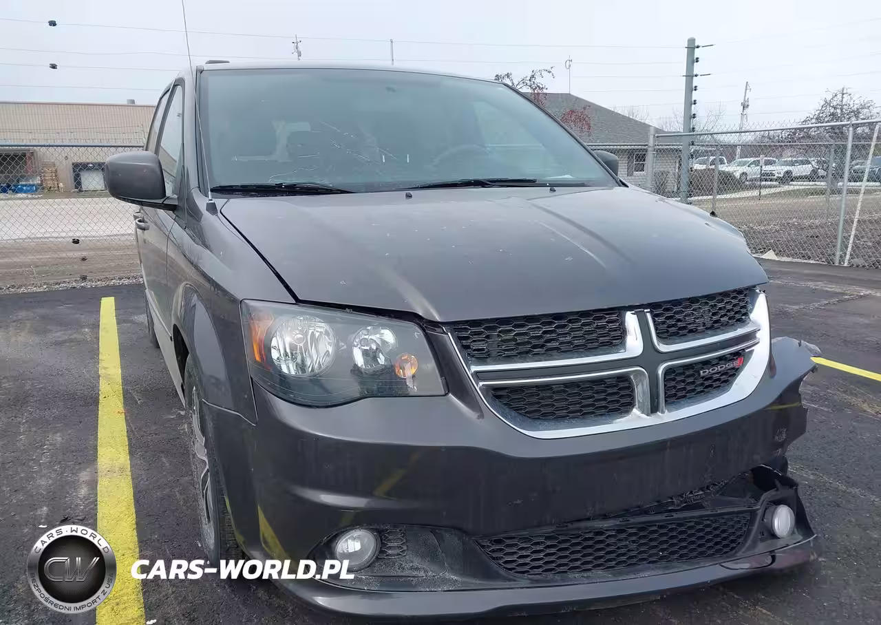 2016 Dodge Grand Caravan R-T