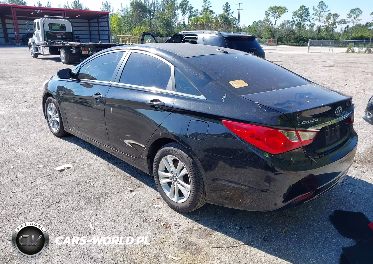 2011 Hyundai Sonata Gls VIN:5NPEB4AC7BH136552 - 3