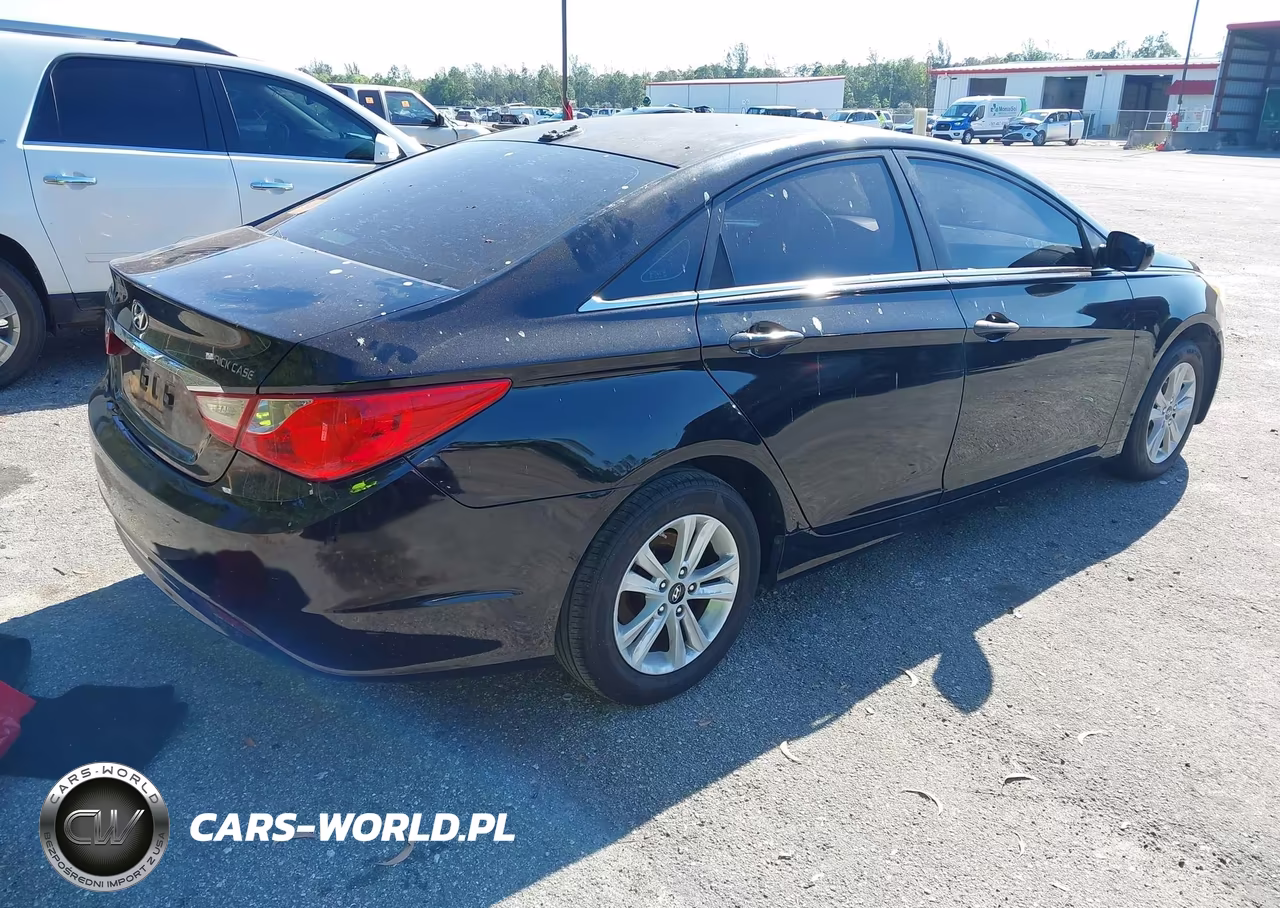 2011 Hyundai Sonata Gls VIN:5NPEB4AC7BH136552 - 4