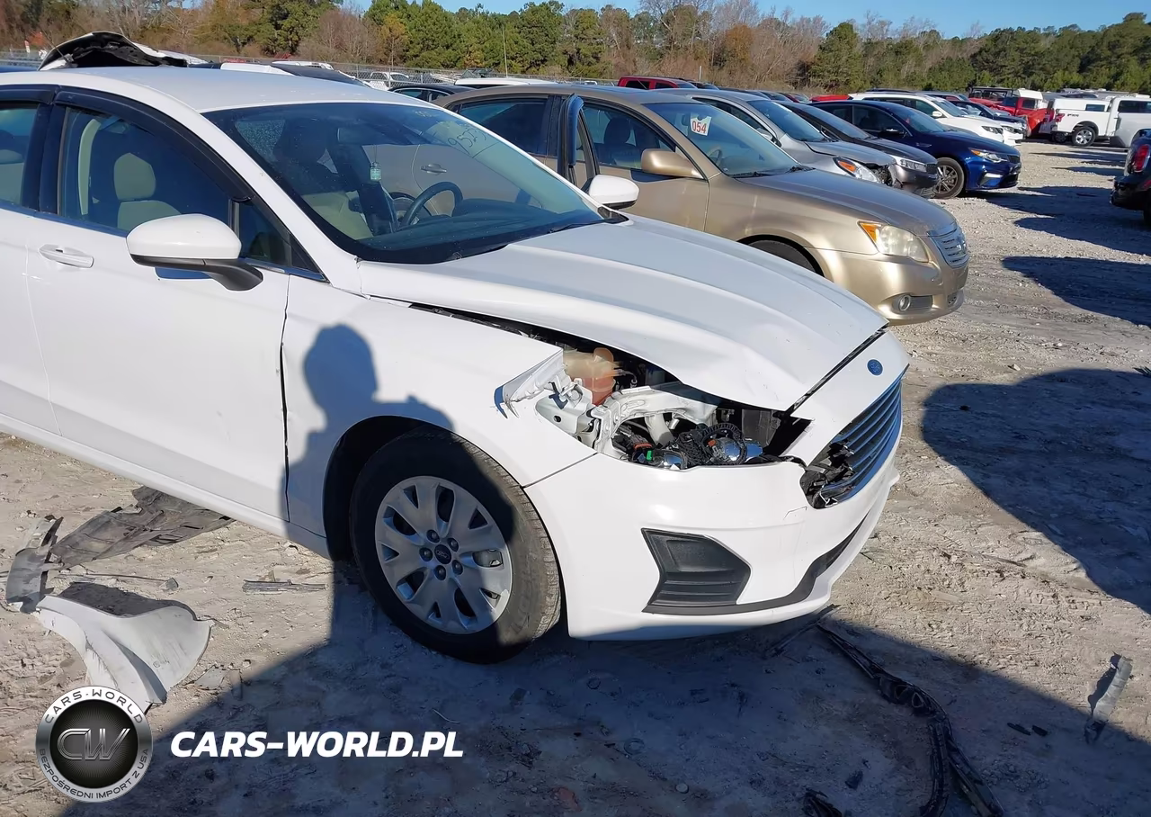 2019 Ford Fusion S VIN:3FA6P0G77KR159700 - 6