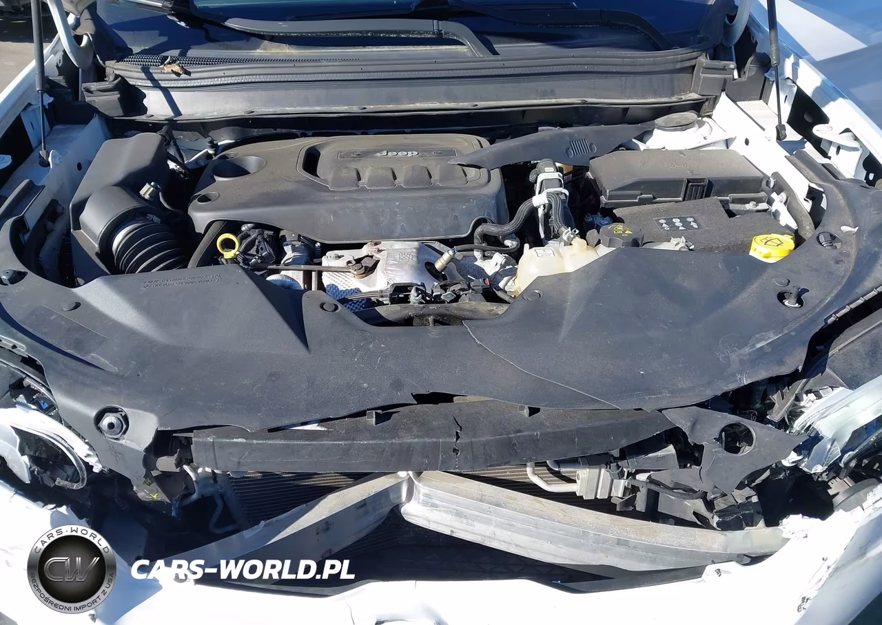 2019 Jeep Cherokee Latitude Plus Fwd VIN:1C4PJLLN4KD147602 - 10