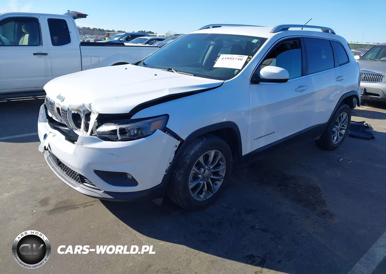 2019 Jeep Cherokee Latitude Plus Fwd VIN:1C4PJLLN4KD147602 - 2