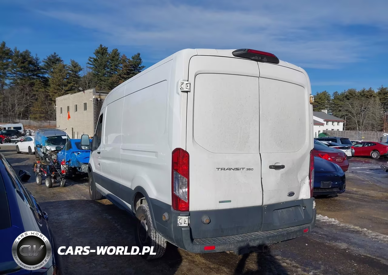 2018 Ford Transit-350 VIN:1FTBW2CG7JKA08887 - 3