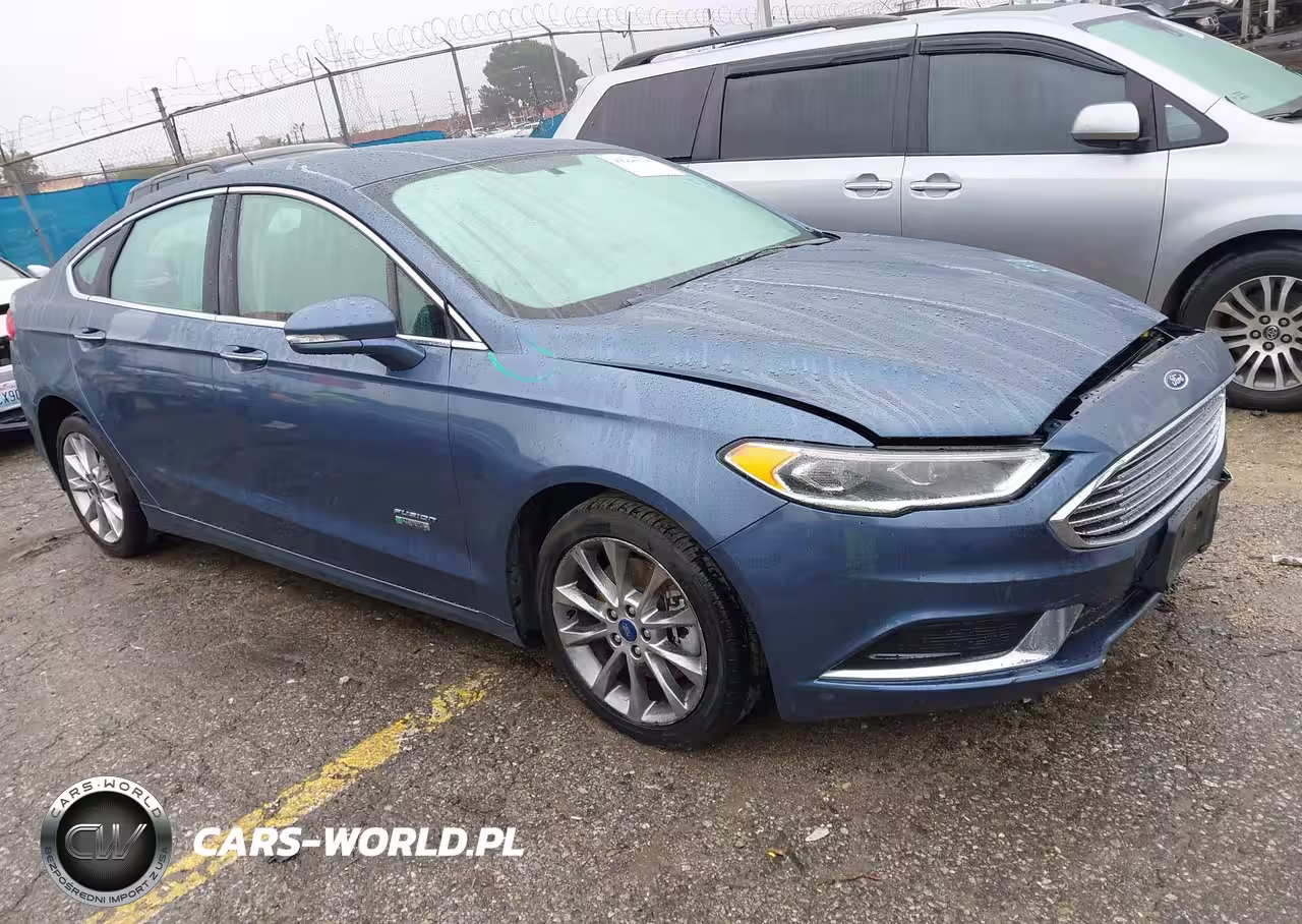 2018 Ford Fusion Energi Se Luxury