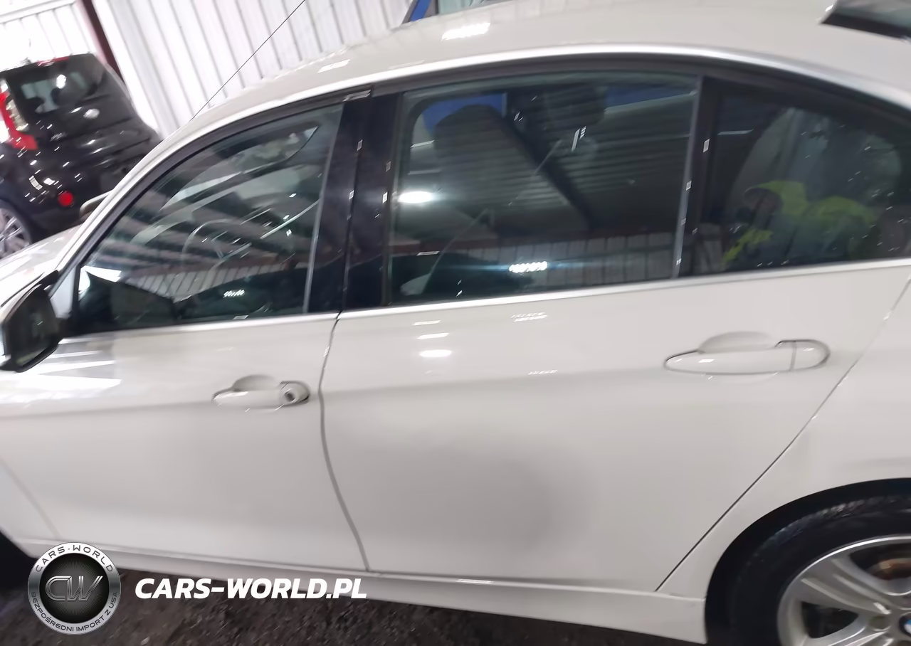 2017 BMW 330I xDrive VIN:WBA8D9G39HNU65187 - 15