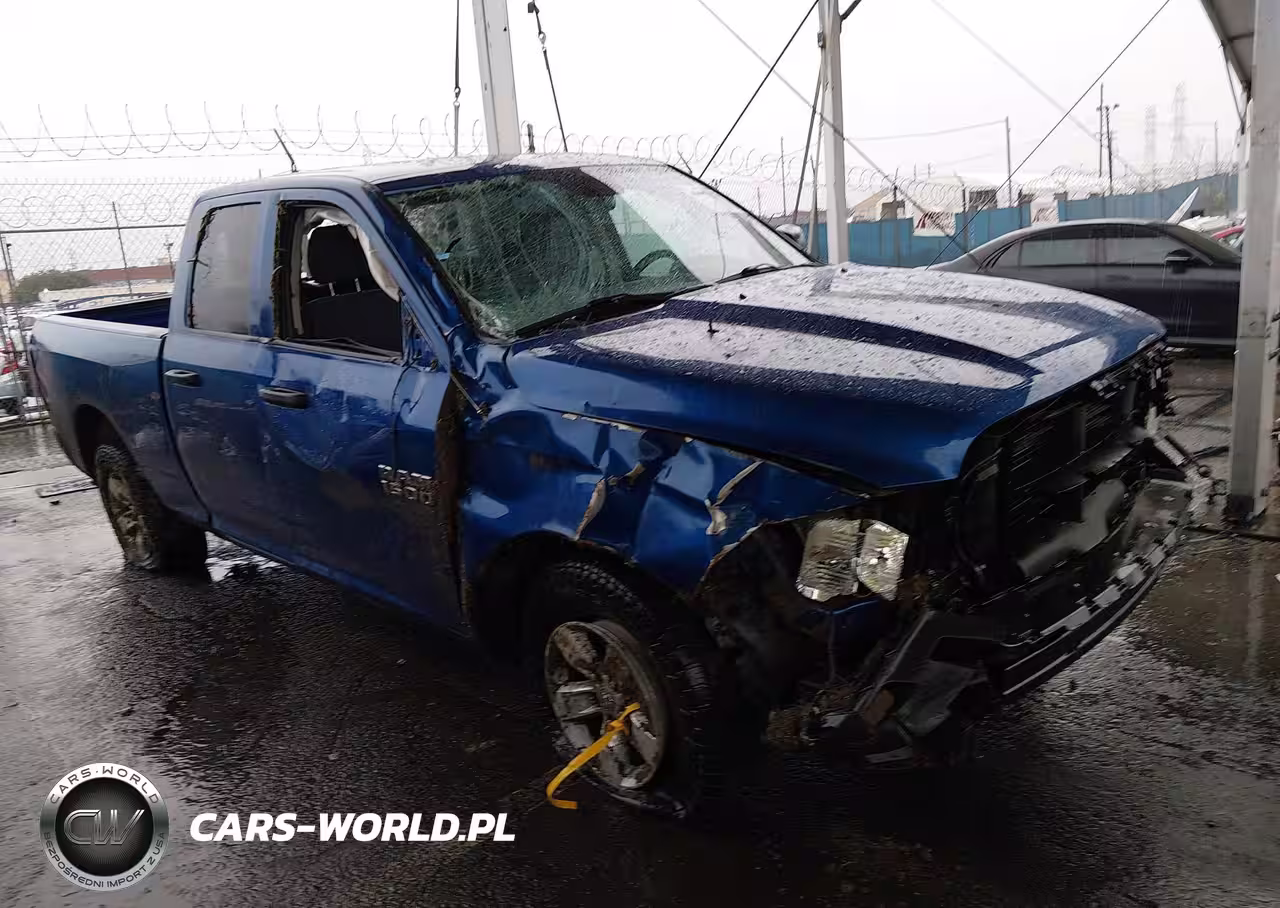 2018 Ram 1500 Express 4X2 6'4 Box