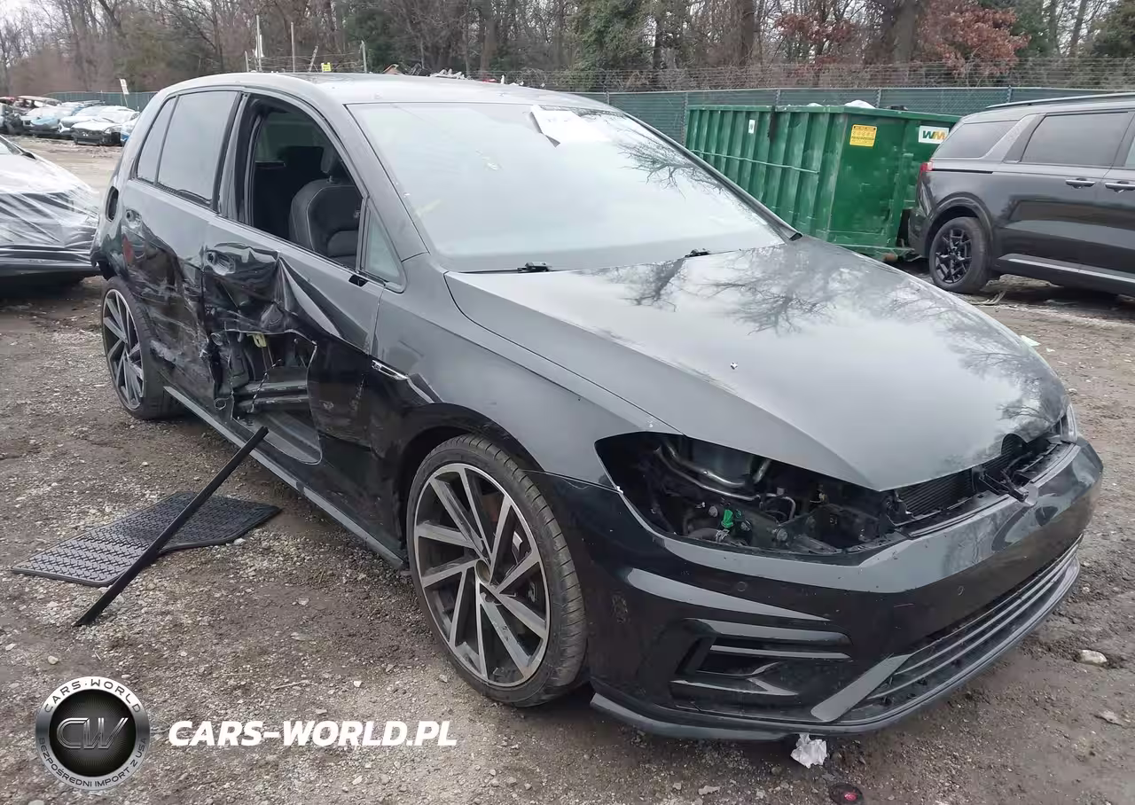 2018 Volkswagen Golf R 2.0T W-Dcc Navigation