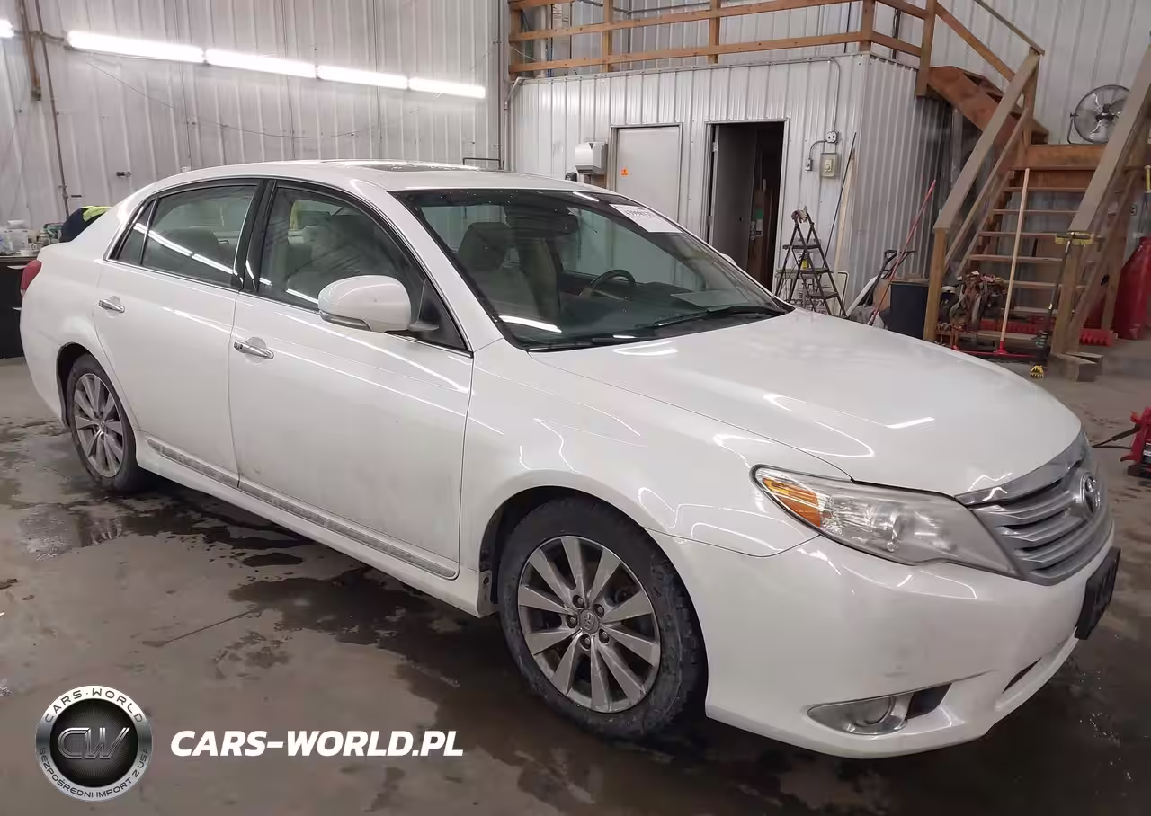 2011 Toyota Avalon Limited