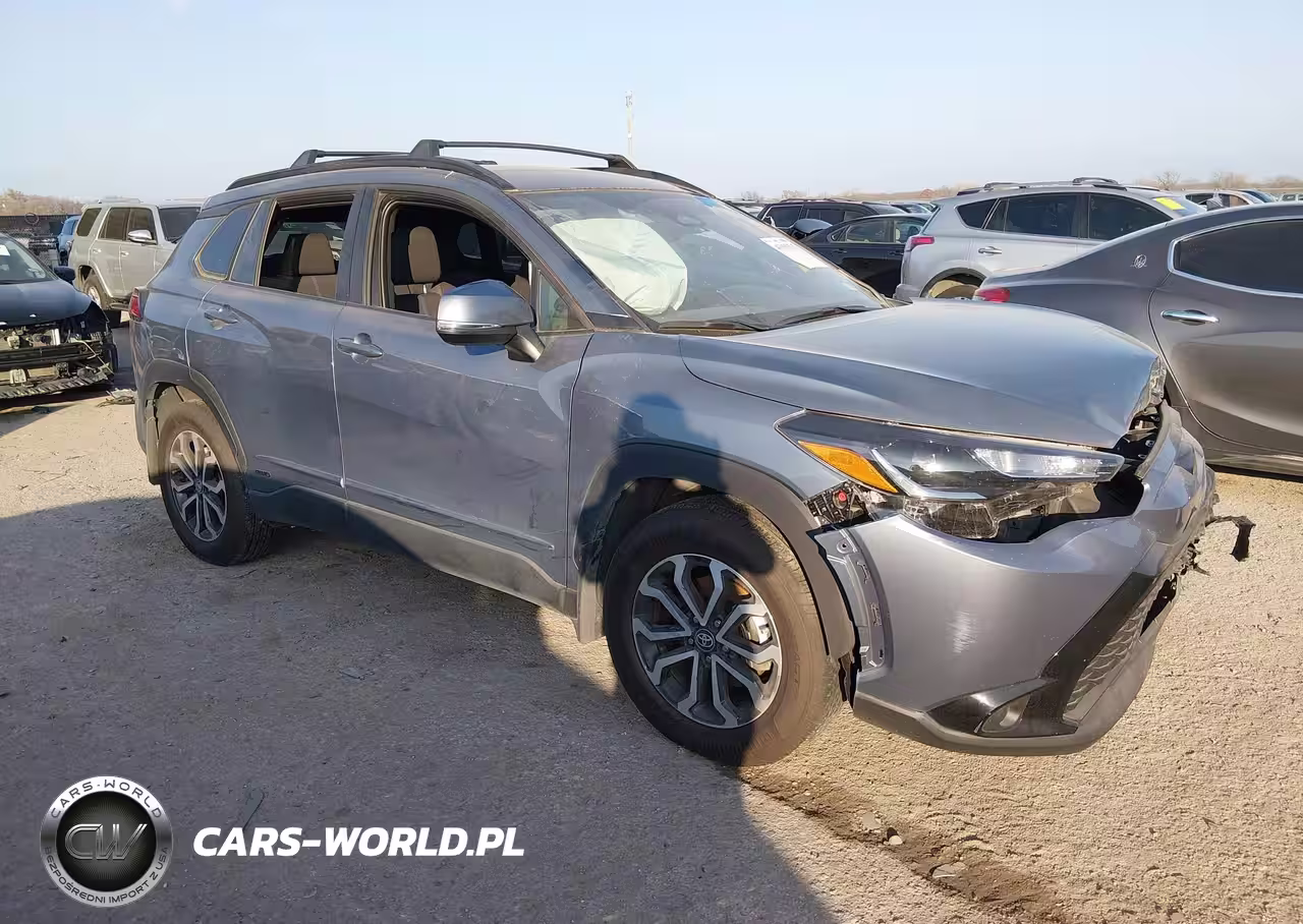 2024 Toyota Corolla Cross Hybrid Se