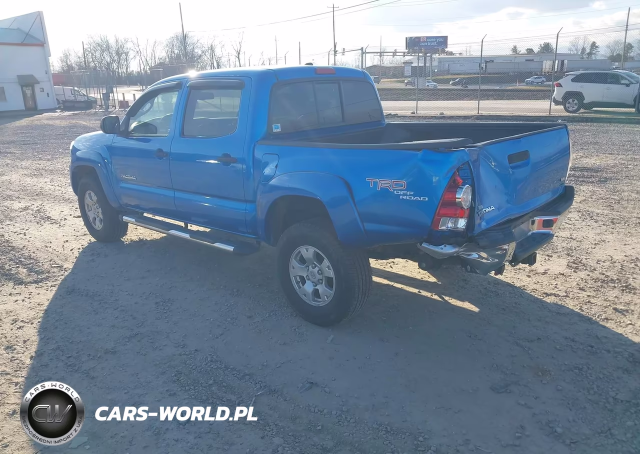 2011 Toyota Tacoma Base V6 VIN:5TFLU4ENXBX014267 - 3