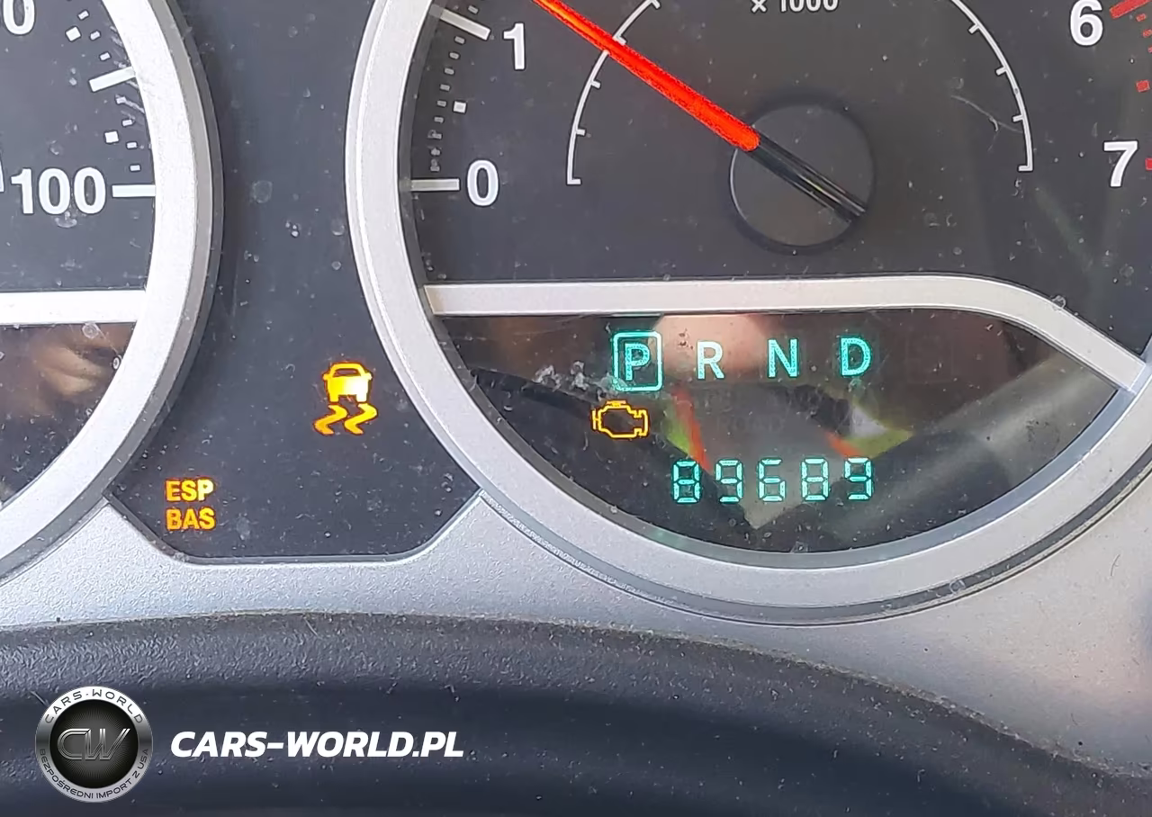 2010 Jeep Wrangler Unlimited Sport VIN:1J4BA3H11AL101448 - 16