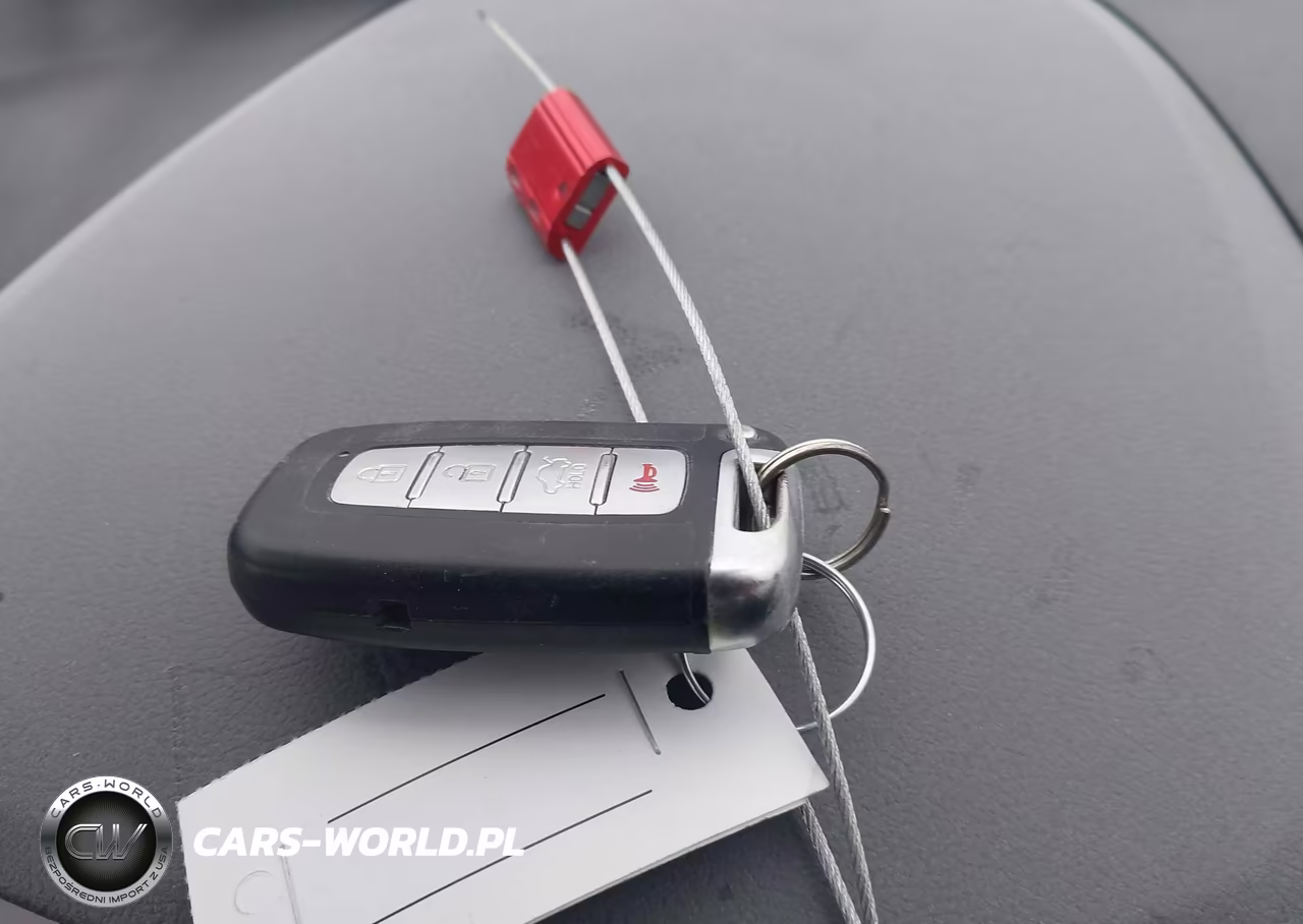 2015 Hyundai Sonata Hybrid VIN:KMHEC4A49FA126961 - 11