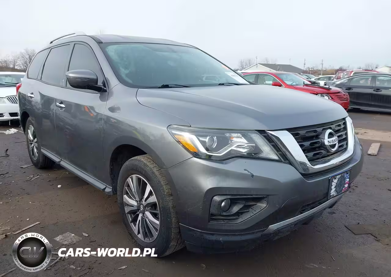 2018 Nissan Pathfinder Sv