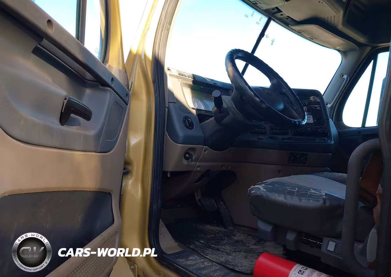 2017 Freightliner Cascadia 125 VIN:3AKJGLDR2HSHV1055 - 14