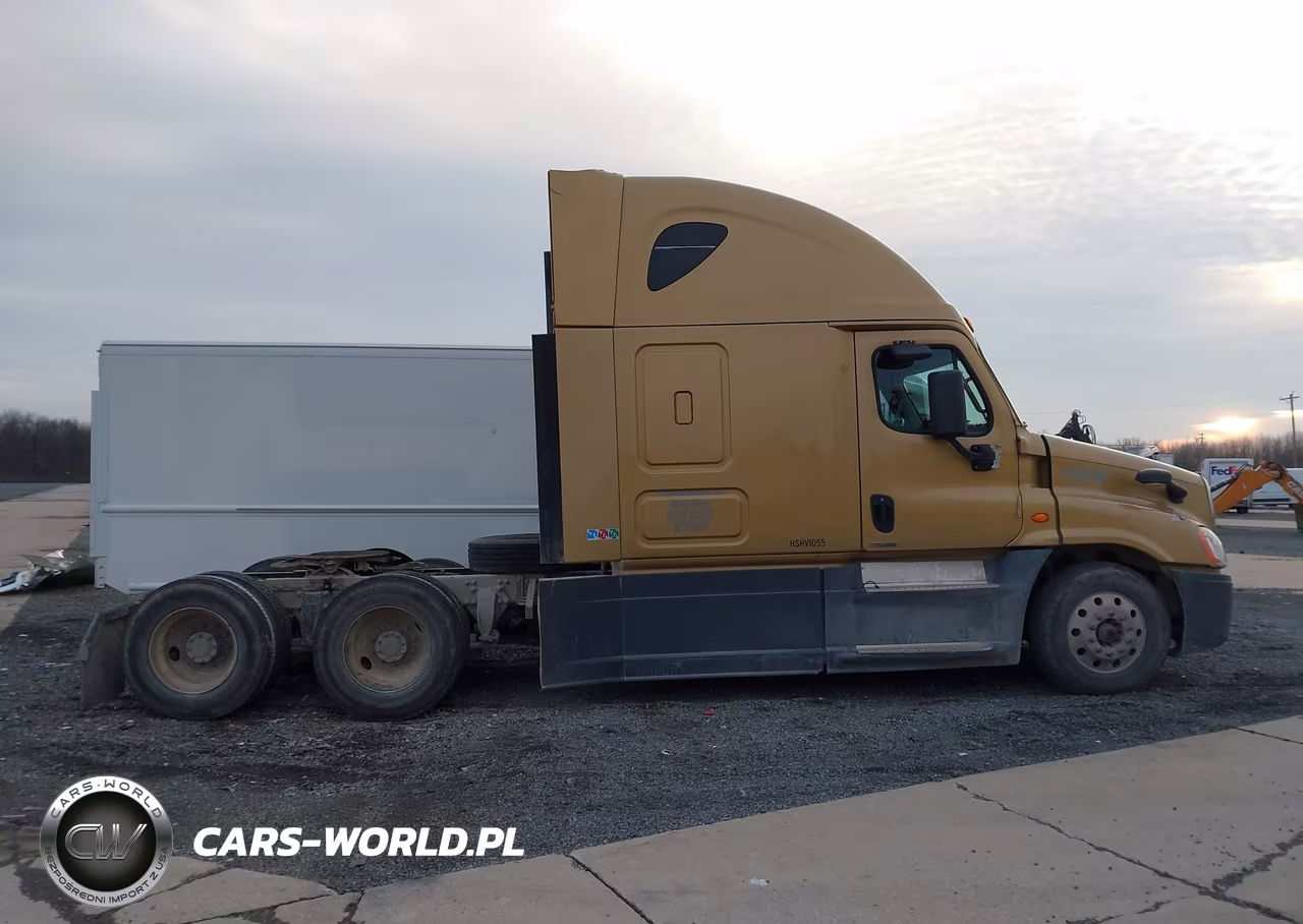 2017 Freightliner Cascadia 125 VIN:3AKJGLDR2HSHV1055 - 16