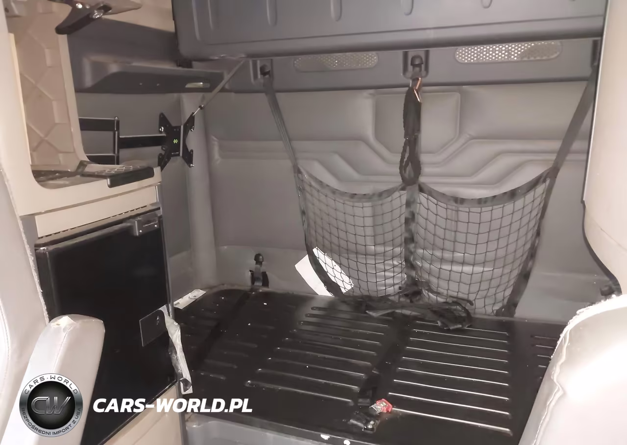 2017 Freightliner Cascadia 125 VIN:3AKJGLDR2HSHV1055 - 7