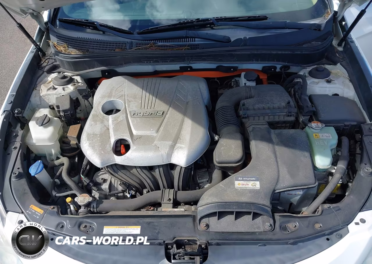 2015 Hyundai Sonata Hybrid Limited VIN:KMHEC4A42FA136392 - 10