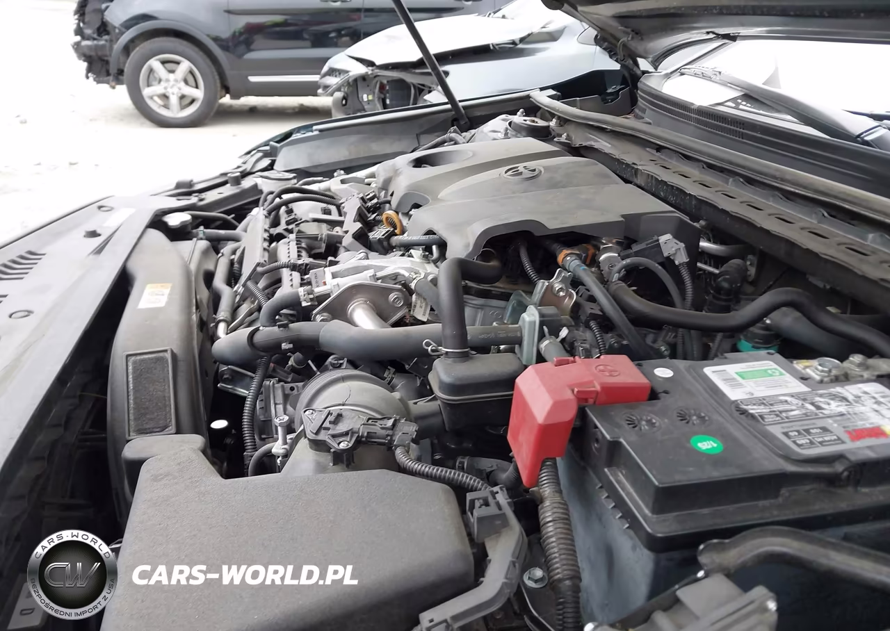 2020 Toyota Camry Le VIN:4T1C11AK9LU984581 - 10