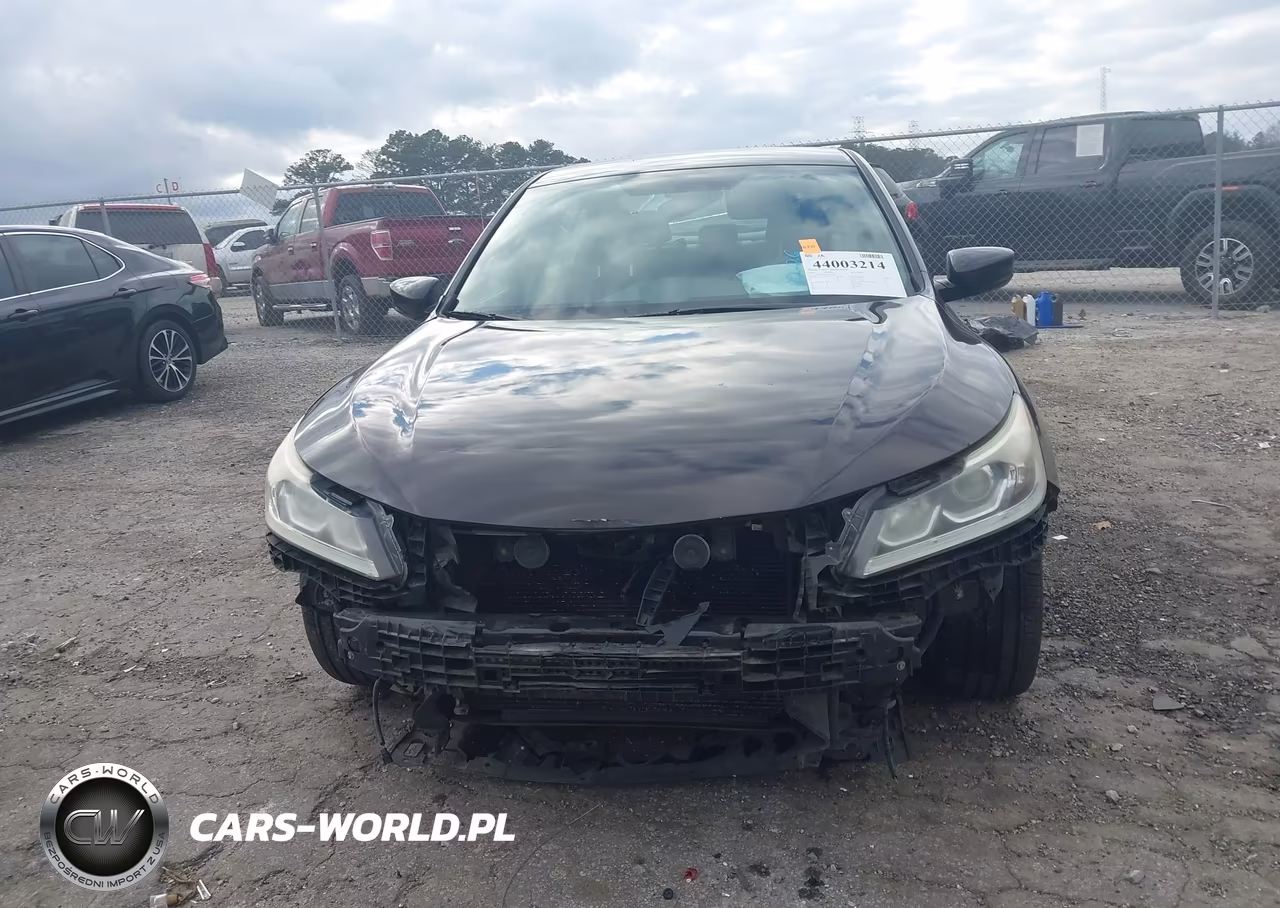 2016 Honda Accord Sport VIN:1HGCR2F52GA236267 - 13