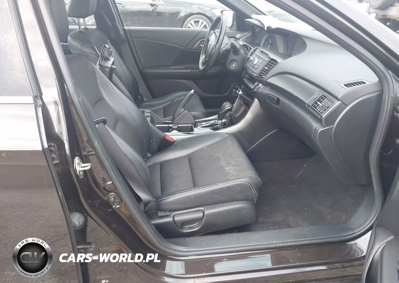 2016 Honda Accord Sport VIN:1HGCR2F52GA236267 - 5