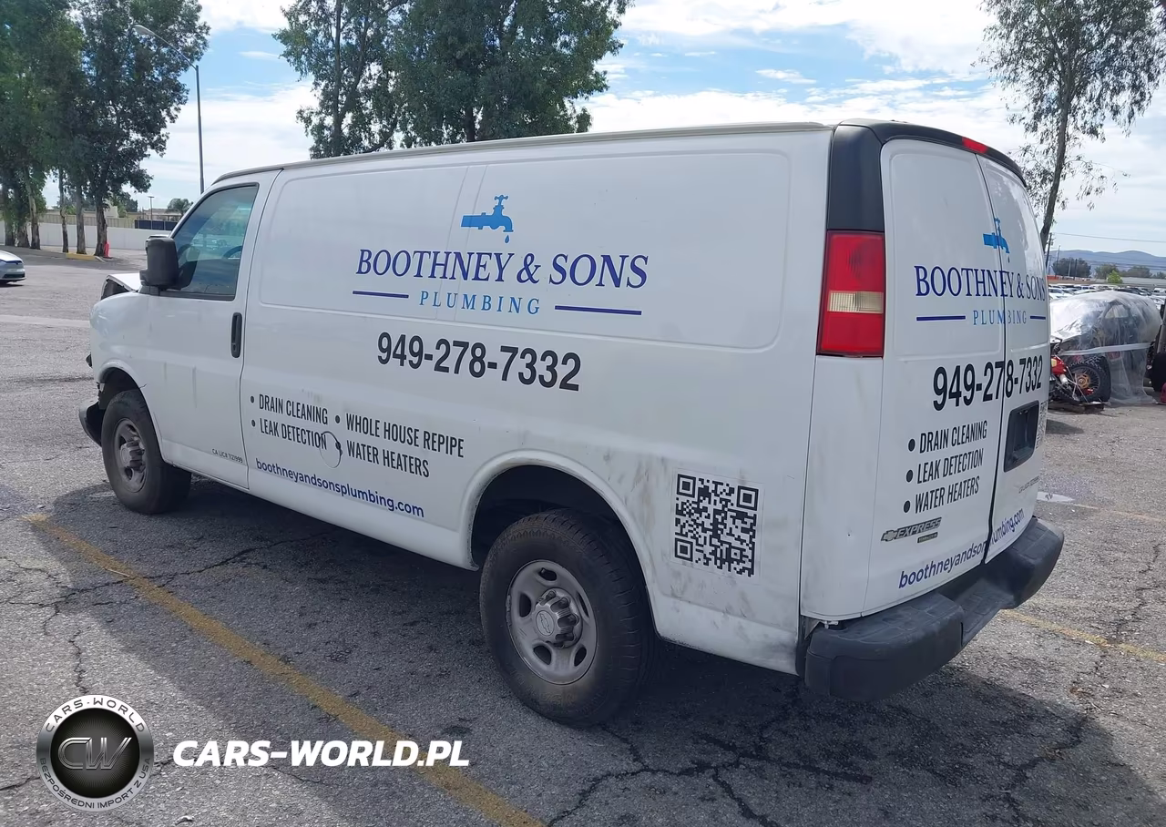 2015 Chevrolet Express 2500 Work Van VIN:1GCWGFCF5F1241435 - 3