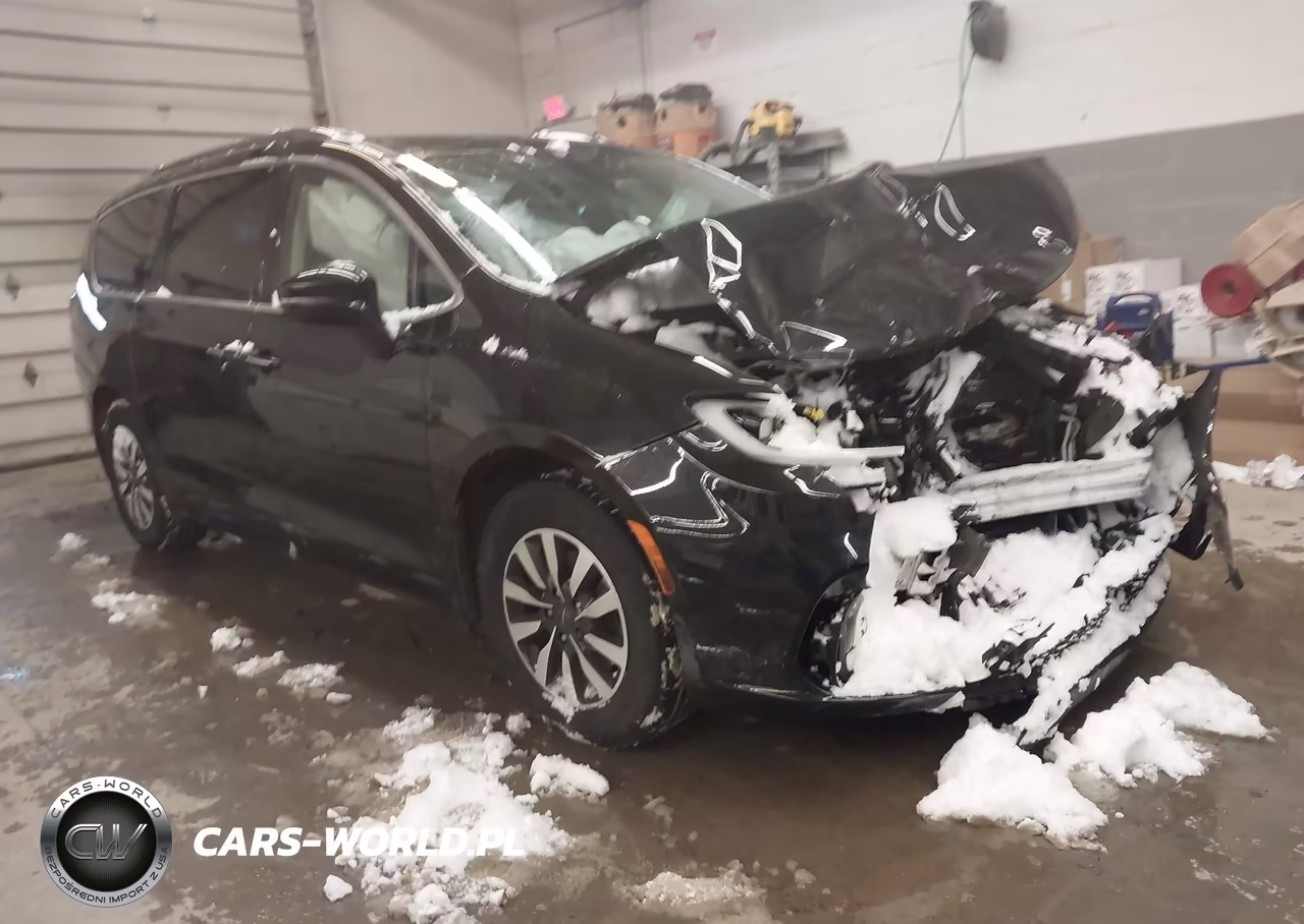 2021 Chrysler Pacifica Touring L