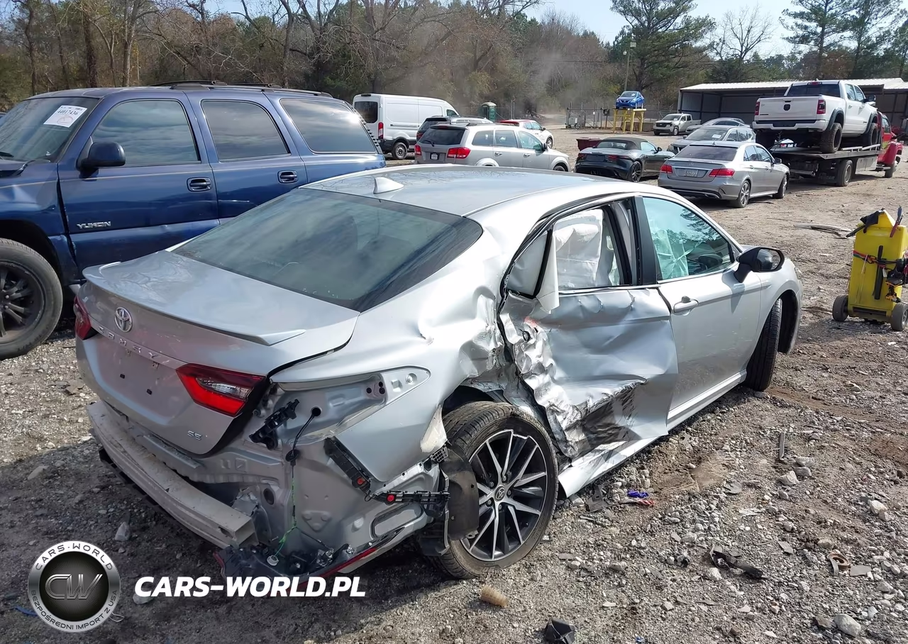 2021 Toyota Camry Se VIN:4T1G11AK1MU455967 - 4