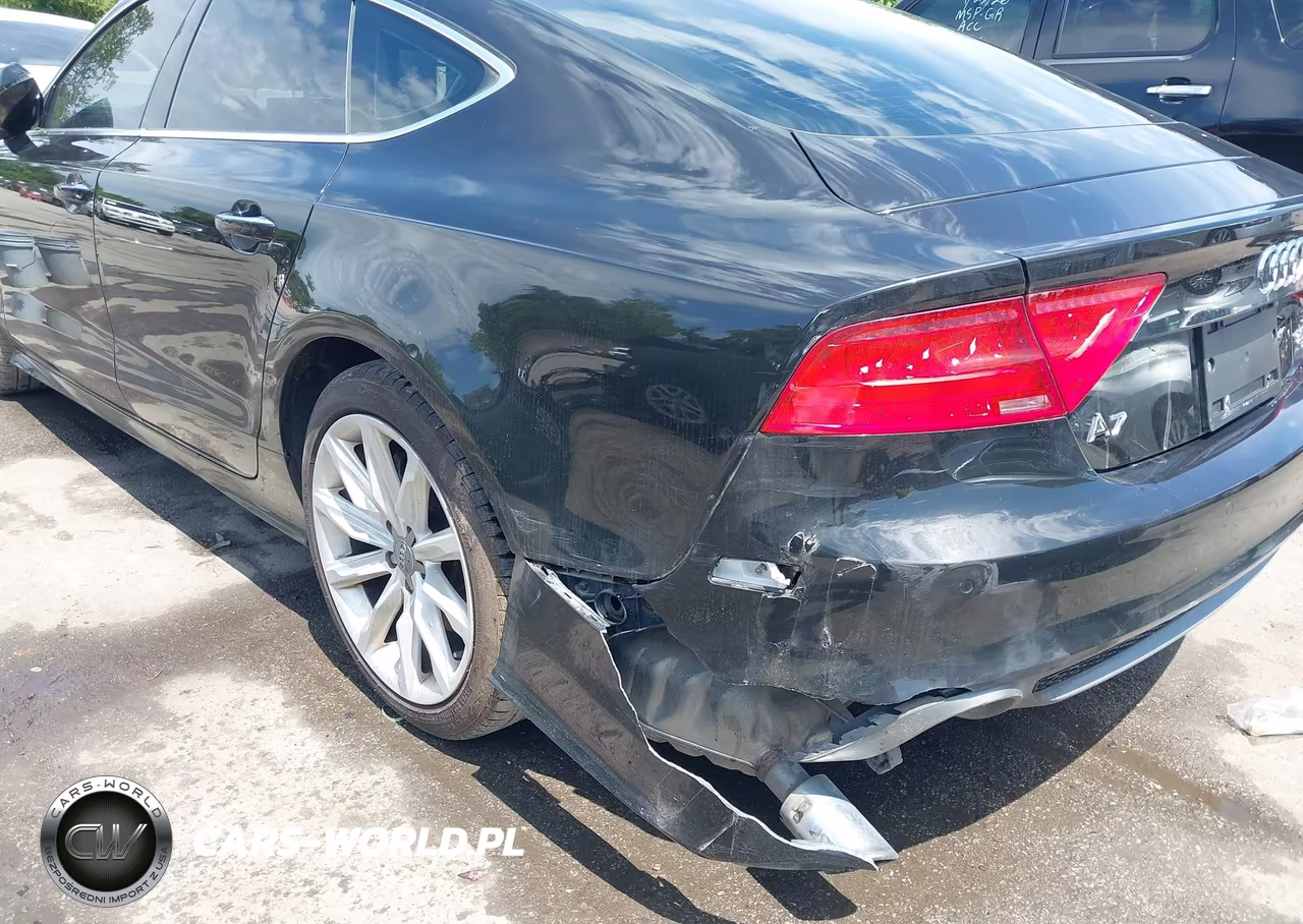 2012 Audi A7 Premium VIN:WAU2GAFC8CN093642 - 17