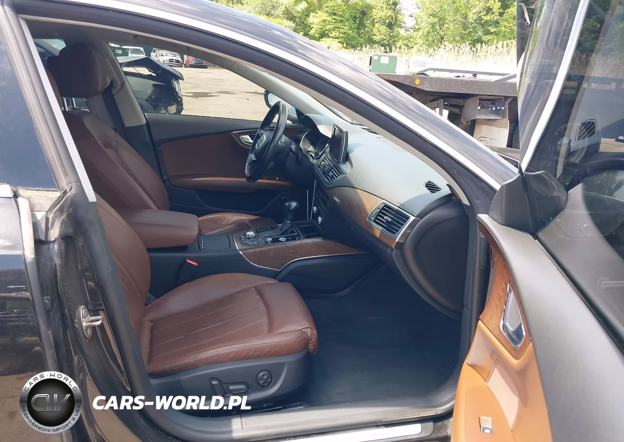 2012 Audi A7 Premium VIN:WAU2GAFC8CN093642 - 5