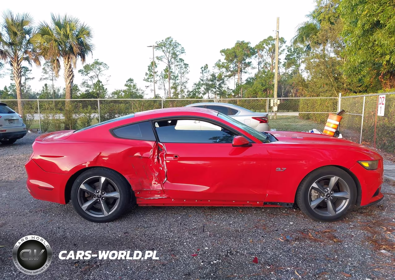 2016 Ford Mustang V6 VIN:1FA6P8AM0G5326437 - 13