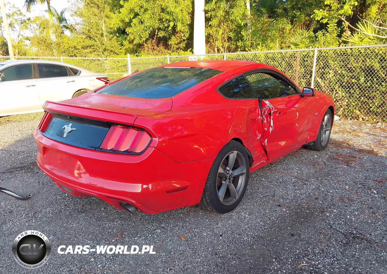 2016 Ford Mustang V6 VIN:1FA6P8AM0G5326437 - 4
