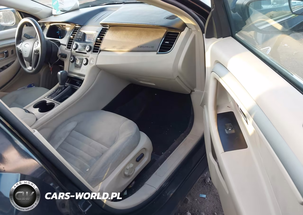 2014 Ford Taurus Se VIN:1FAHP2D8XEG130818 - 5