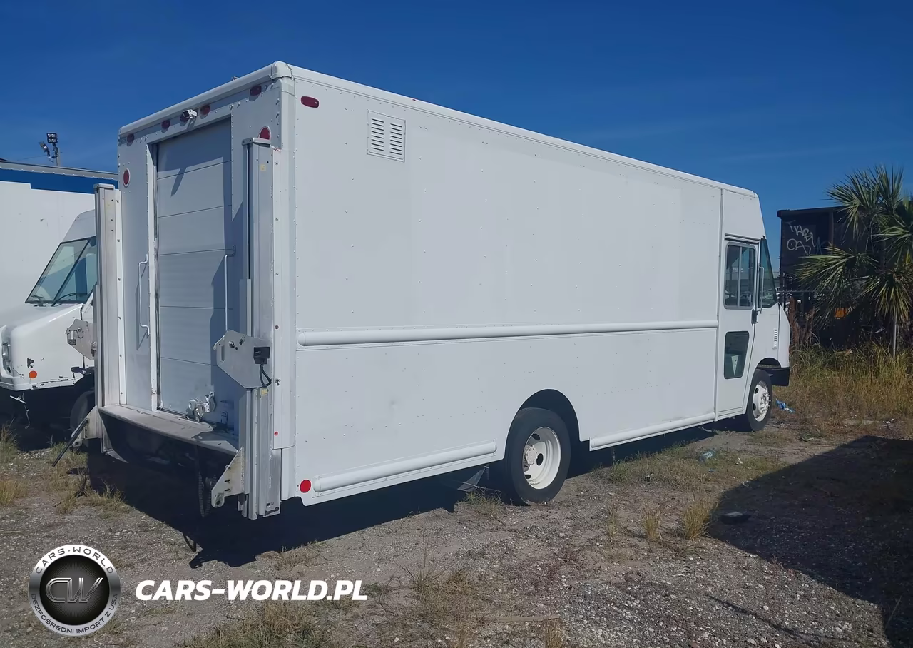 2012 Ford F-59 Commercial Stripped VIN:1F65F5KY4C0A01339 - 4