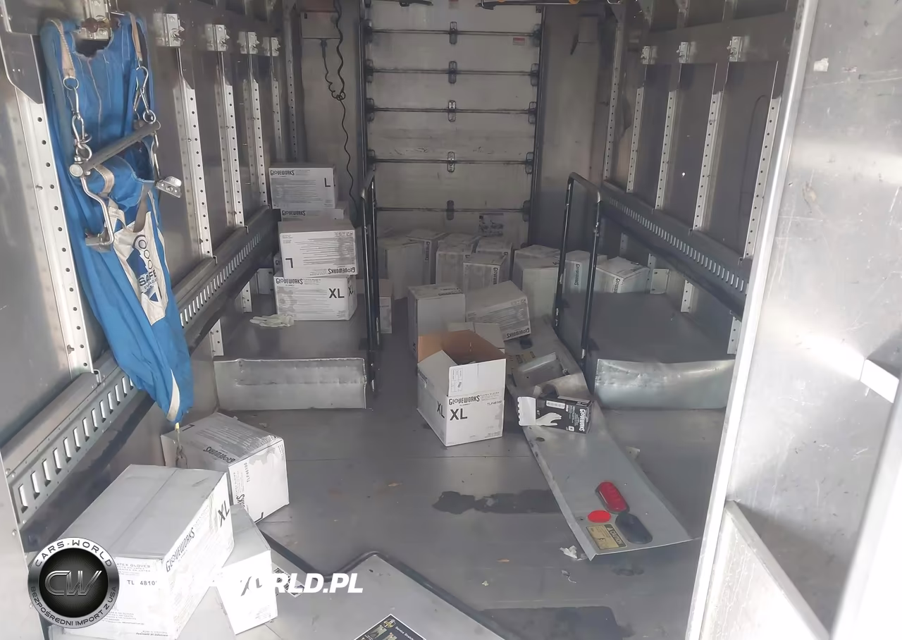 2012 Ford F-59 Commercial Stripped VIN:1F65F5KY4C0A01339 - 7