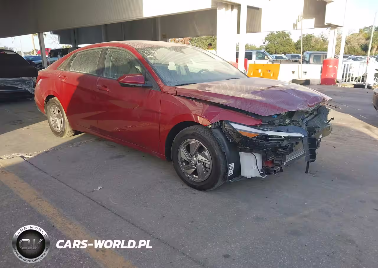 2024 Hyundai Elantra Se