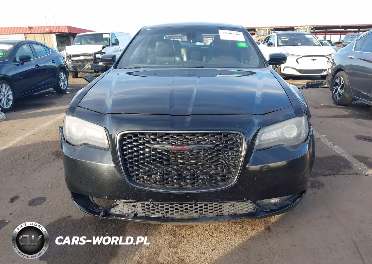 2021 Chrysler 300 300S VIN:2C3CCABGXMH506946 - 12
